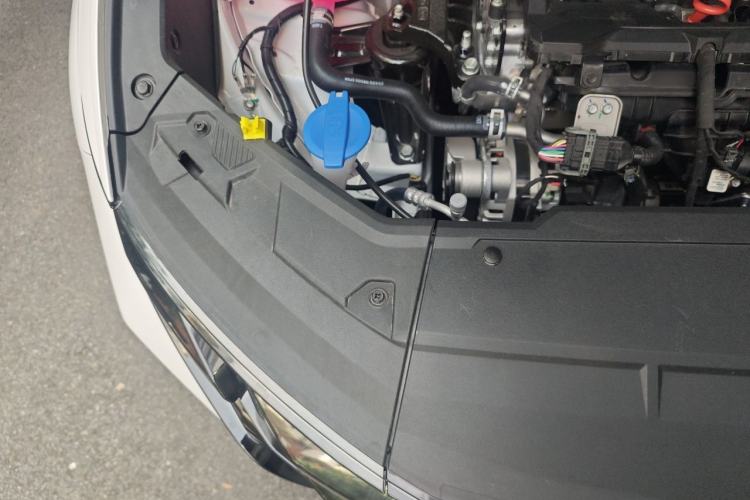 Used Hyundai Tucson 2025 Tucson L 1.5T Elite Edition N-Line Engine Bay Right