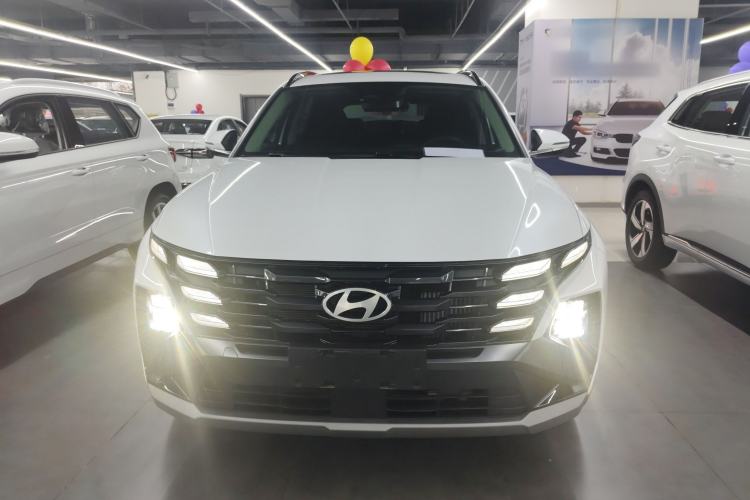 Used Hyundai Tucson 2025 Tucson L 1.5T Elite Edition Exterior 1
