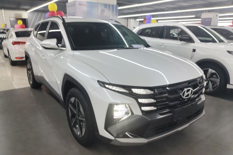 Used Hyundai Tucson 2025 Tucson L 1.5T Elite Edition Exterior 2