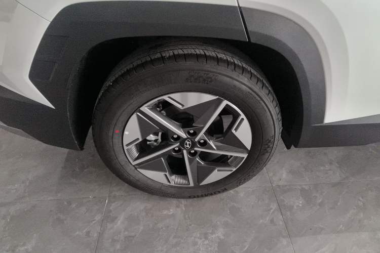 Used Hyundai Tucson 2025 Tucson L 1.5T Prestige Edition Exterior 5