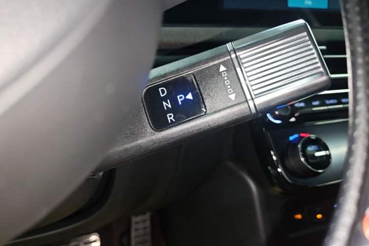 Used Hyundai Tucson 2025 Tucson L 1.5T Elite Edition N-Line Gear Lever