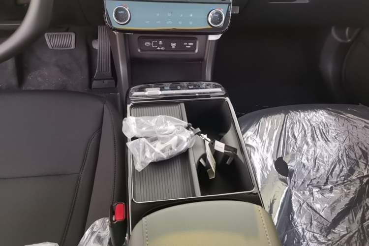Used Hyundai Tucson 2025 Tucson L 1.5T Elite Edition Gear Lever