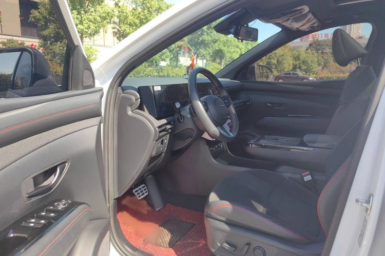 Used Hyundai Tucson 2025 Tucson L 1.5T Elite Edition N-Line Left Front Seat