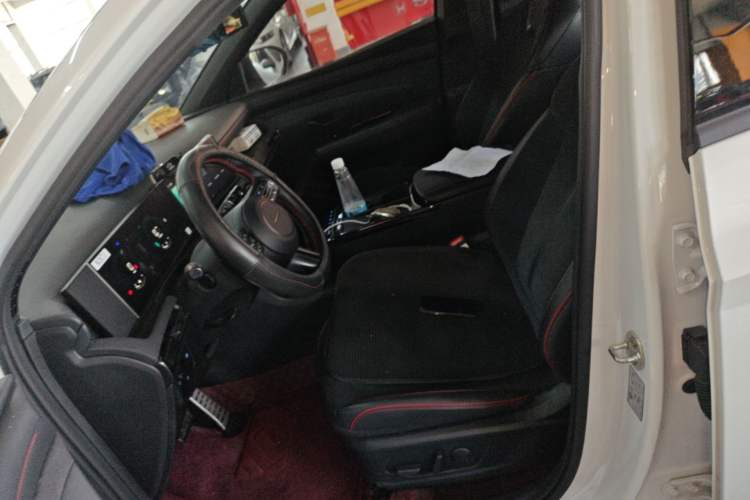 Used Hyundai Tucson 2025 Tucson L 1.5T Elite Edition N-Line Left Front Seat