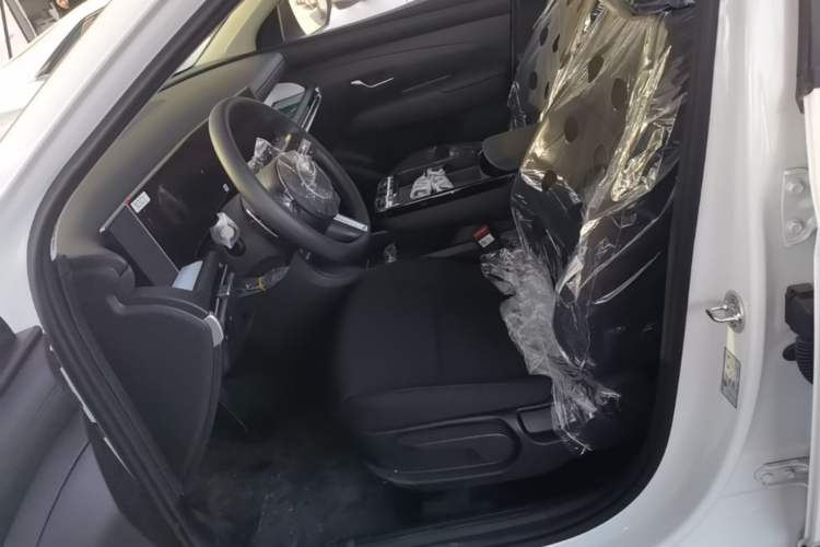 Used Hyundai Tucson 2025 Tucson L 1.5T Elite Edition Left Front Seat
