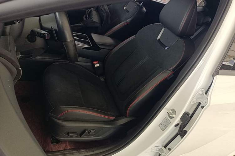 Used Hyundai Tucson 2025 Tucson L 1.5T Elite Edition N-Line Left Front Seat