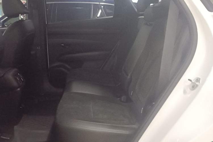 Used Hyundai Tucson 2025 Tucson L 1.5T Elite Edition N-Line Left Rear Seat