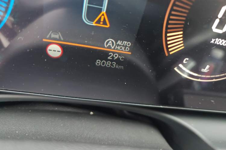 Used Hyundai Tucson 2025 Tucson L 1.5T Elite Edition N-Line Odometer Close Up