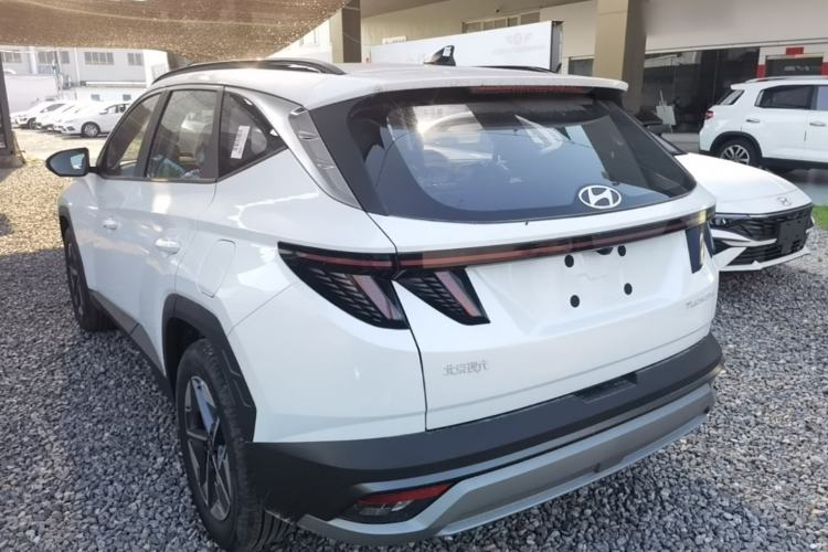 Used Hyundai Tucson 2025 Tucson L 1.5T Elite Edition Rear Left 45 Deg