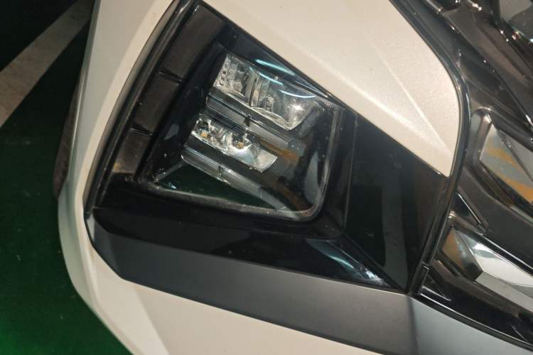 Used Hyundai Tucson 2025 Tucson L 1.5T Elite Edition N-Line Right Front Headlight