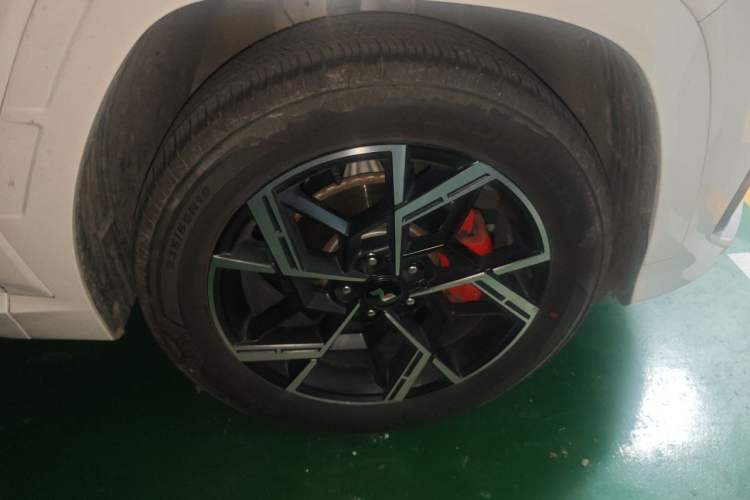 Used Hyundai Tucson 2025 Tucson L 1.5T Elite Edition N-Line Right Front Wheel Hub