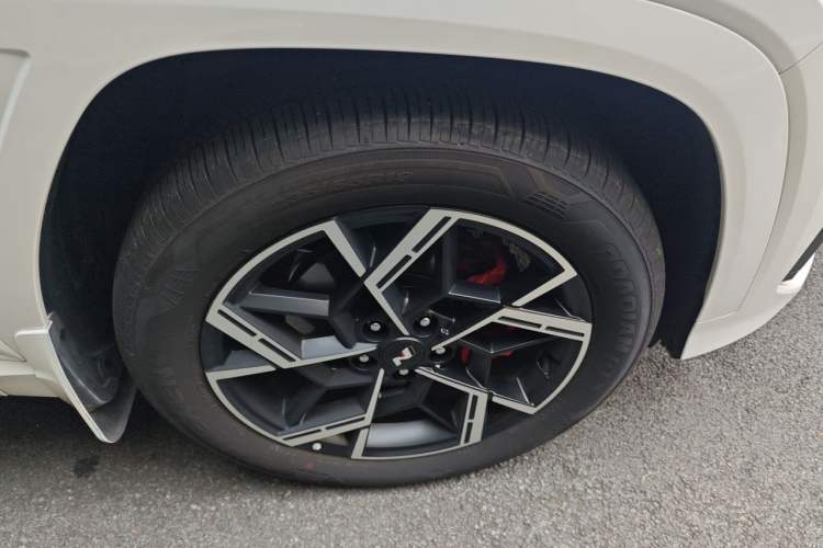 Used Hyundai Tucson 2025 Tucson L 1.5T Elite Edition N-Line Right Front Wheel Hub