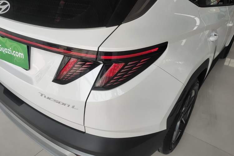 Used Hyundai Tucson 2025 Tucson L 1.5T Elite Edition Right Rear Taillight
