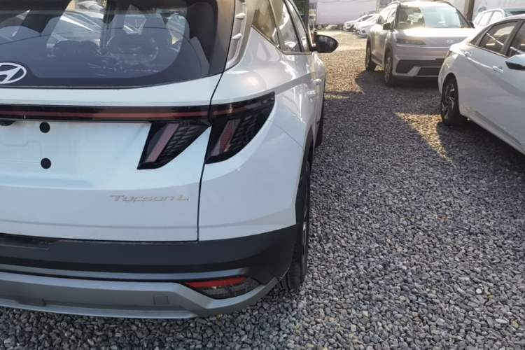 Used Hyundai Tucson 2025 Tucson L 1.5T Elite Edition Right Rear Taillight