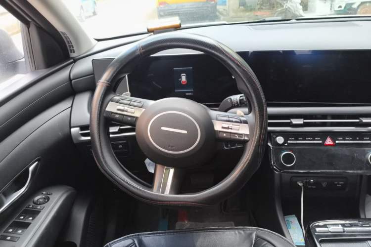 Used Hyundai Tucson 2025 Tucson L 1.5T Elite Edition Steering Wheel