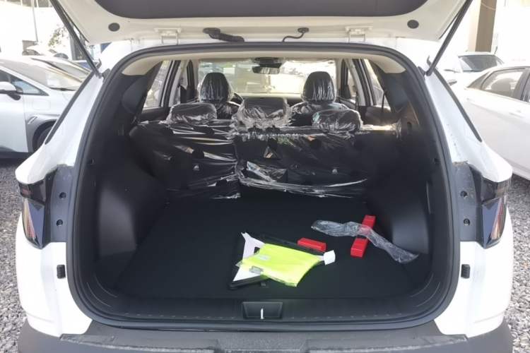Used Hyundai Tucson 2025 Tucson L 1.5T Elite Edition Trunk