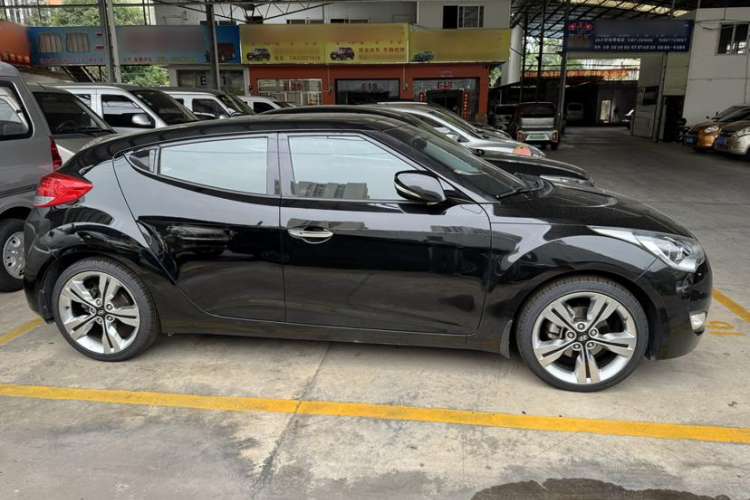 Used Hyundai Veloster 2011 1.6L Automatic Flagship Edition Exterior 2