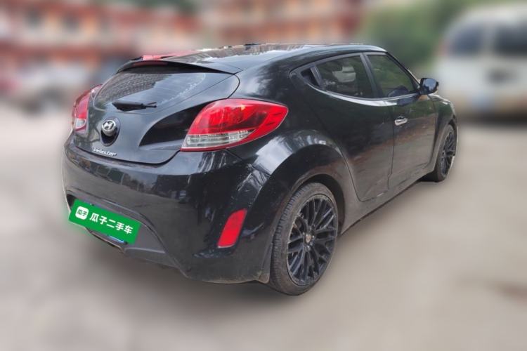 Used Hyundai Veloster 2011 1.6L Automatic Luxury Edition Rear Right 45 Deg