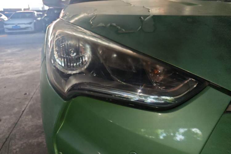 Used Hyundai Veloster 2011 1.6L Automatic Luxury Edition Right Front Headlight