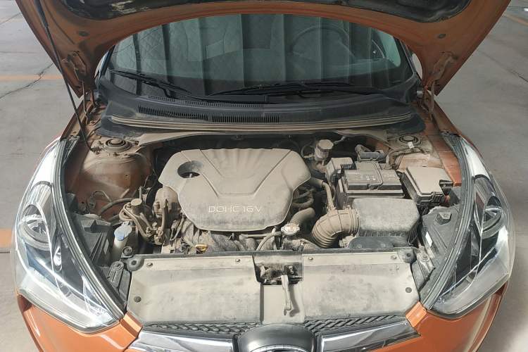Used Hyundai Veloster 2011 1.6L Manual Comfort Edition Engine Bay