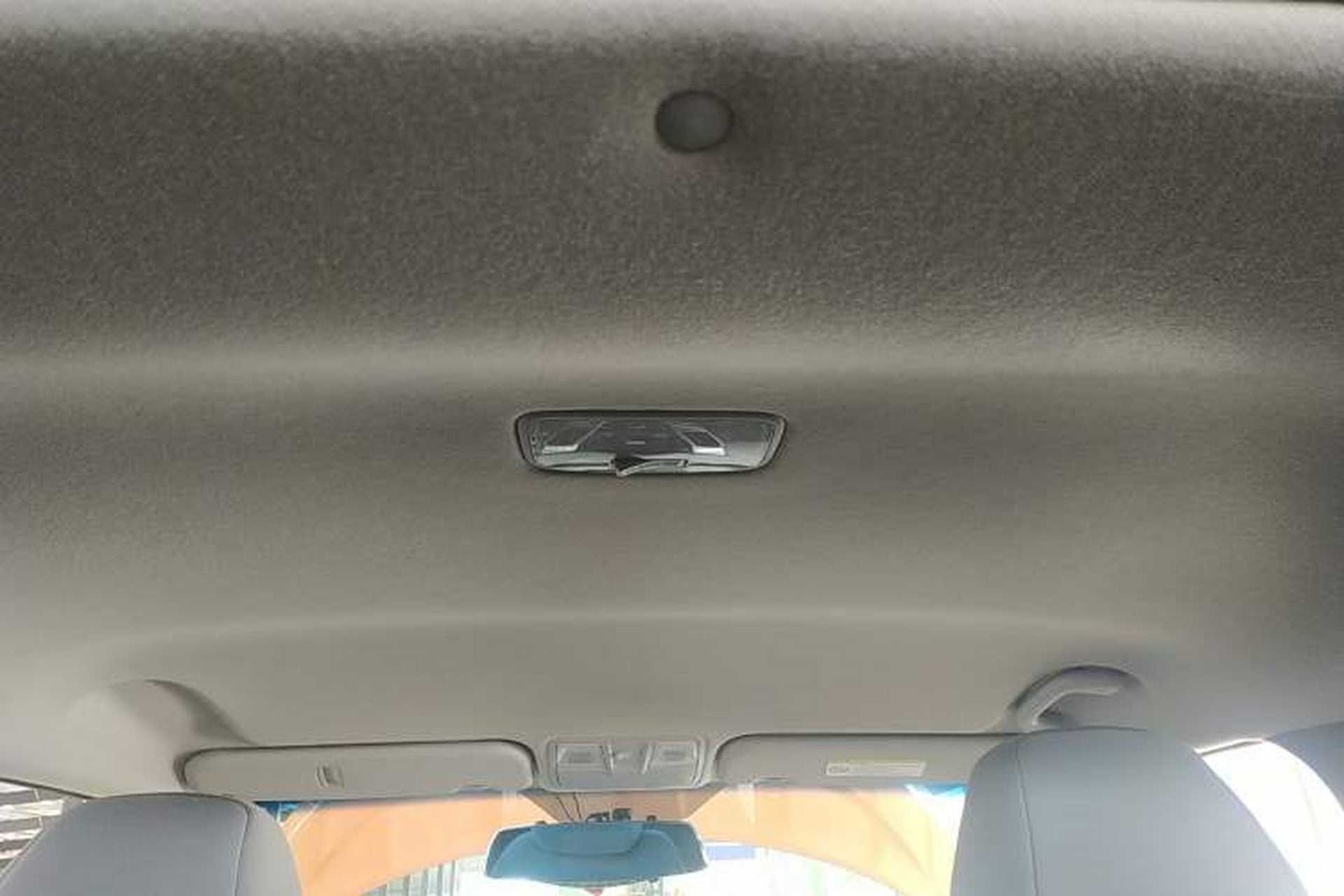 Used Hyundai Veloster 2011 1.6L Manual Comfort Edition Headliner