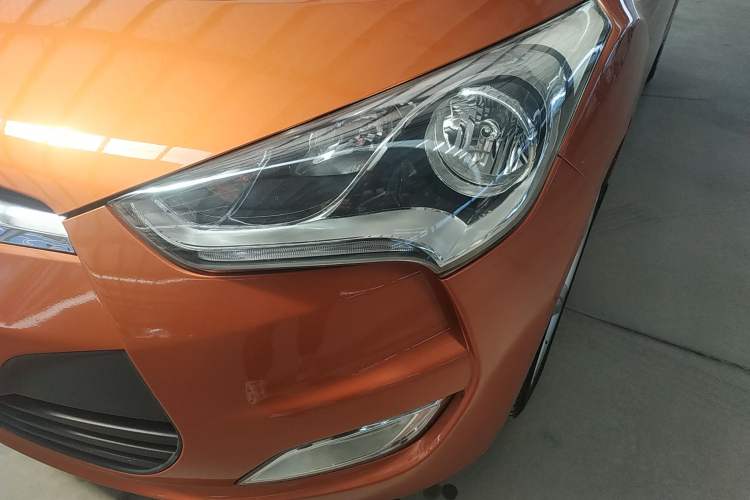 Used Hyundai Veloster 2011 1.6L Manual Comfort Edition Left Front Headlight