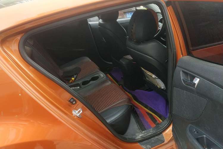 Used Hyundai Veloster 2011 1.6L Automatic Luxury Edition Left Rear Seat