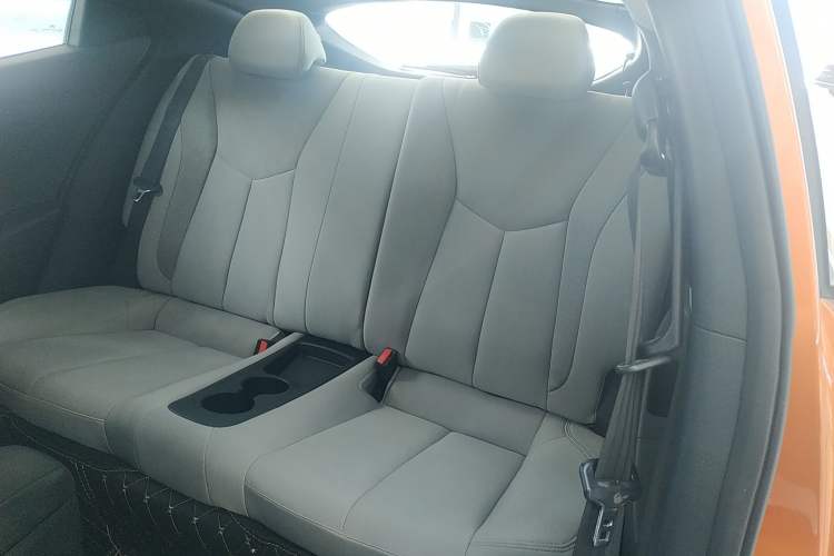 Used Hyundai Veloster 2011 1.6L Manual Comfort Edition Left Rear Seat