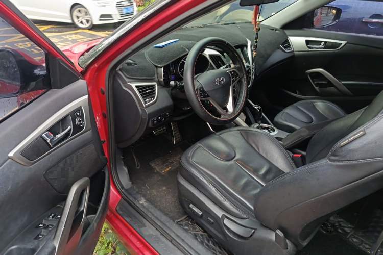 Used Hyundai Veloster 2011 1.6L Automatic Flagship Edition Driver Seat