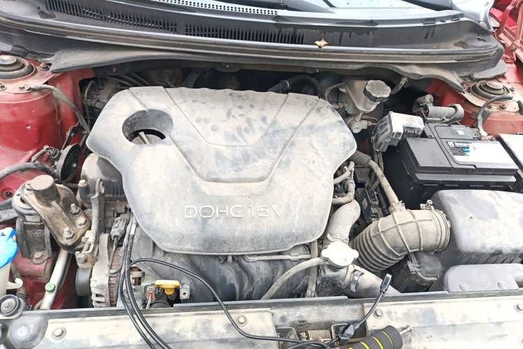 Used Hyundai Veloster 2011 1.6L Automatic Flagship Edition Engine Bay