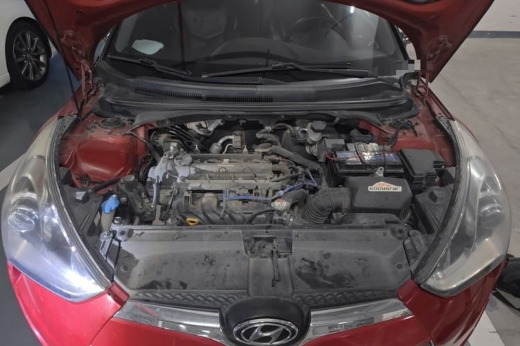 Used Hyundai Veloster 2011 1.6L Automatic Flagship Edition Engine Bay
