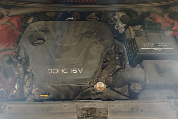 Used Hyundai Veloster 2011 1.6L Automatic Flagship Edition Engine Bay