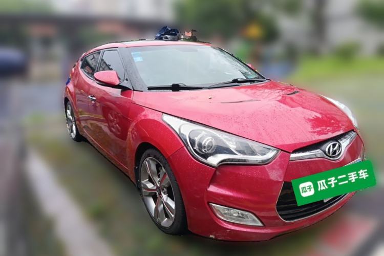 Used Hyundai Veloster 2011 1.6L Automatic Flagship Edition Front Right 45 Deg
