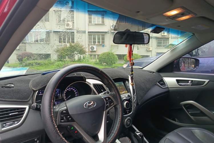 Used Hyundai Veloster 2011 1.6L Automatic Flagship Edition Headliner