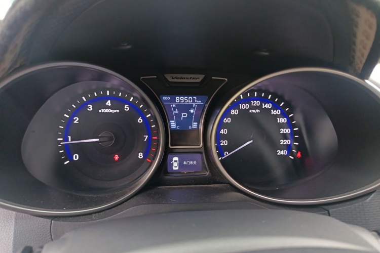 Used Hyundai Veloster 2011 1.6L Automatic Flagship Edition Instrument Cluster