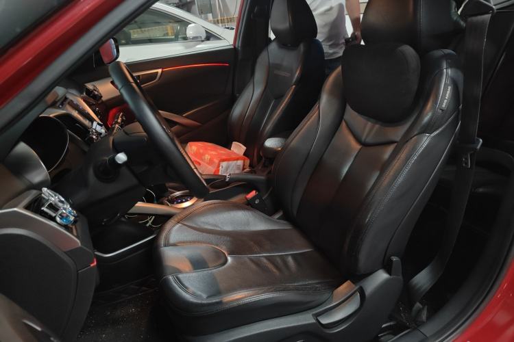 Used Hyundai Veloster 2011 1.6L Automatic Flagship Edition Left Front Seat