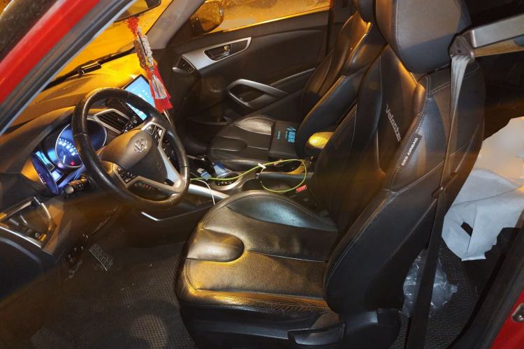 Used Hyundai Veloster 2011 1.6L Automatic Flagship Edition Left Front Seat