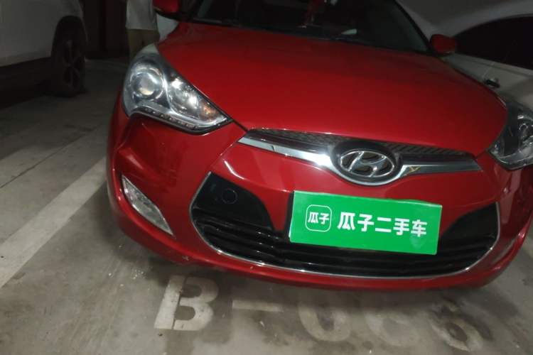 Used Hyundai Veloster 2011 1.6L Automatic Flagship Edition Right Front Headlight