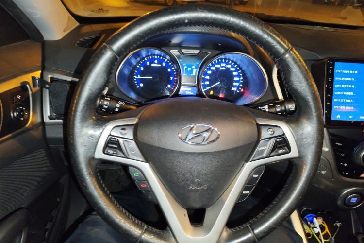 Used Hyundai Veloster 2011 1.6L Automatic Flagship Edition Steering Wheel