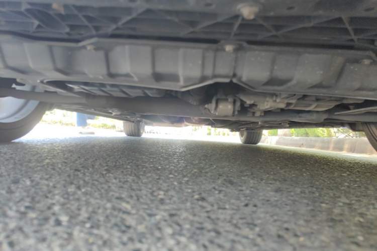 Used Hyundai Veloster 2011 1.6L Automatic Luxury Edition Chassis Front