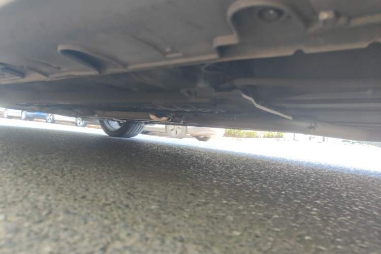 Used Hyundai Veloster 2011 1.6L Automatic Luxury Edition Chassis Rear Left