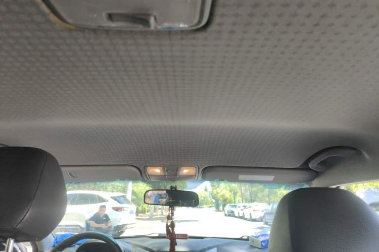 Used Hyundai Veloster 2011 1.6L Automatic Luxury Edition Headliner