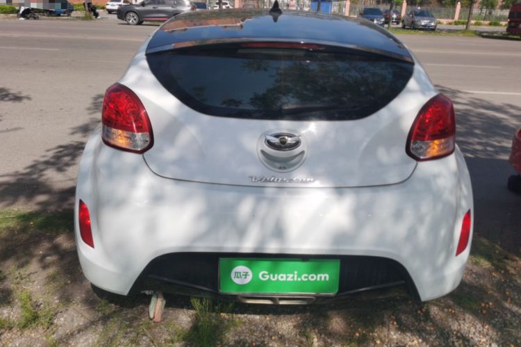 Used Hyundai Veloster 2011 1.6L Automatic Luxury Edition Exterior 4