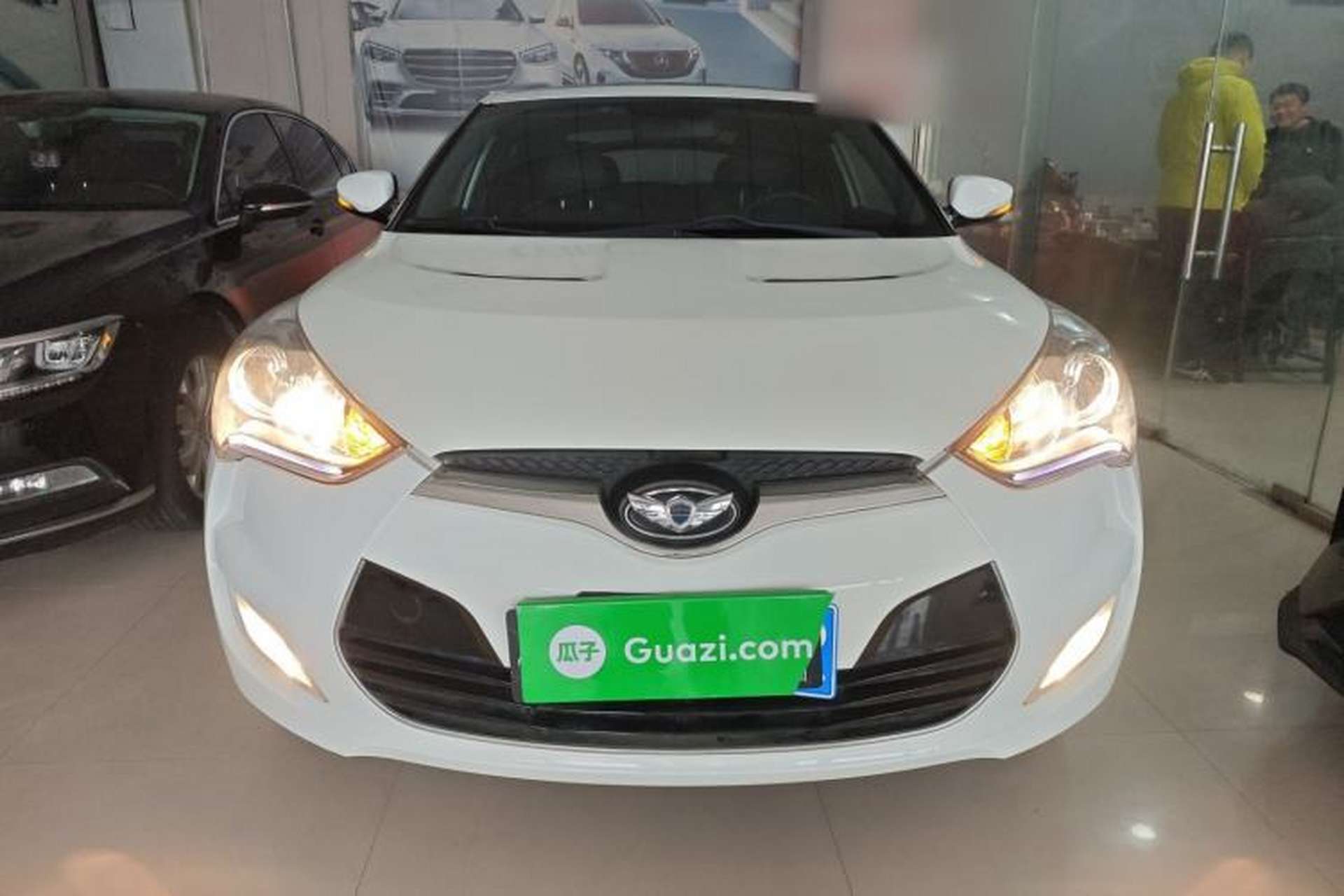 Used Hyundai Veloster 2011 1.6L Automatic Luxury Edition Front