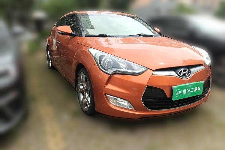 Used Hyundai Veloster 2011 1.6L Automatic Flagship Edition Front Right 45 Deg
