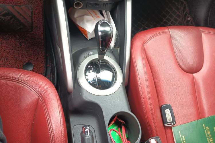 Used Hyundai Veloster 2011 1.6L Automatic Flagship Edition Gear Lever