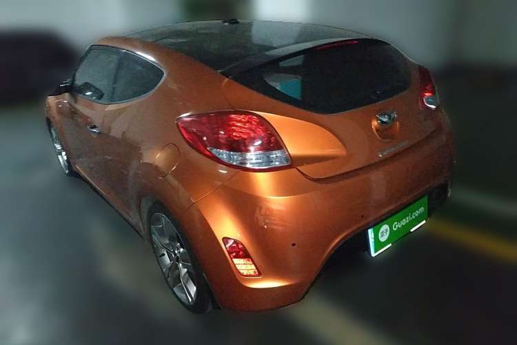 Used Hyundai Veloster 2011 1.6L Automatic Flagship Edition Rear Left 45 Deg