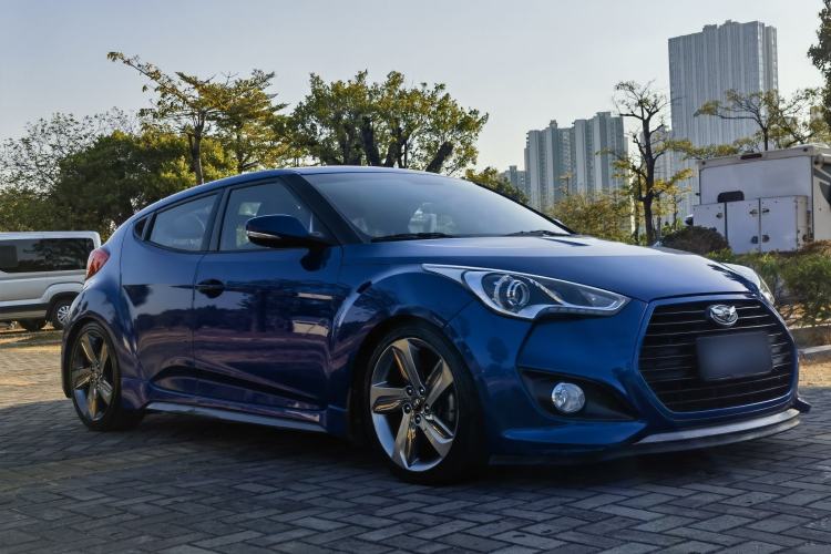 Used Hyundai Veloster 2012 1.6T Automatic Luxury Edition Exterior 2