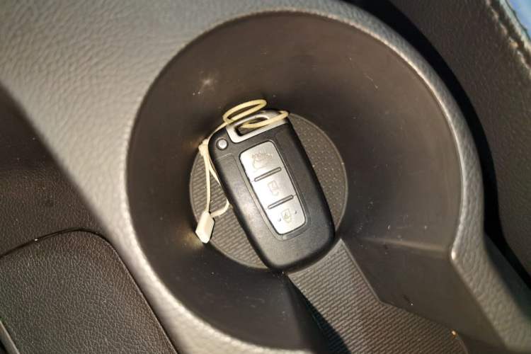 Used Hyundai Veloster 2012 1.6T Automatic Luxury Edition Interior 1