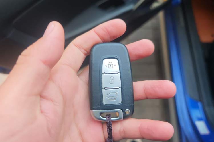 Used Hyundai Veloster 2012 1.6T Automatic Luxury Edition Interior 1